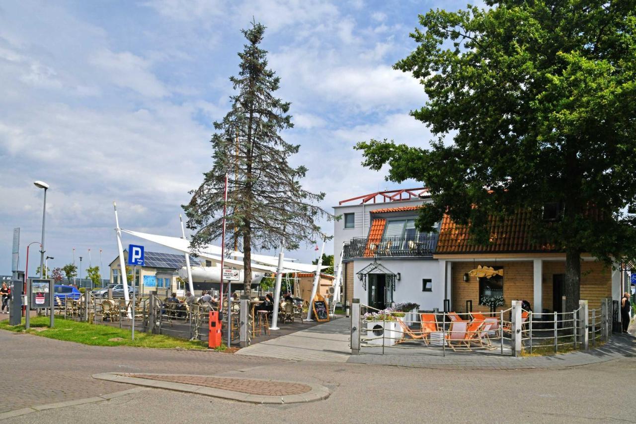 Ahoy Puck Apartament Przy Plazy Z Widokiem Na Morze 外观 照片